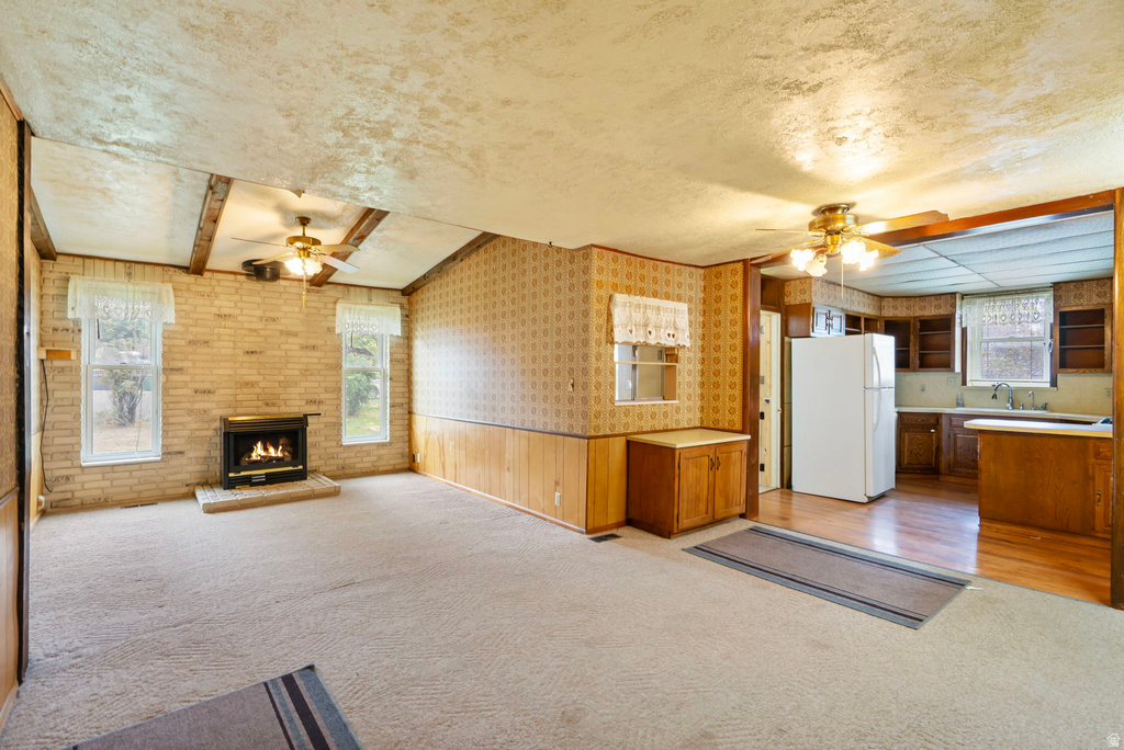 281 N CENTER ST Lehi, UT 84043