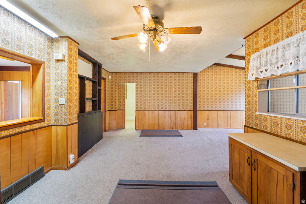 281 N CENTER ST Lehi, UT 84043