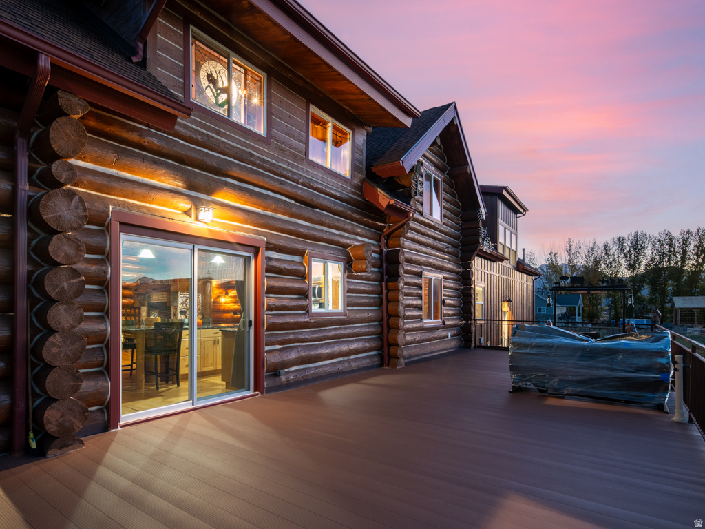 7768 E 1075 N Huntsville, UT 84317