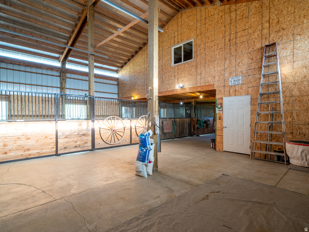 7768 E 1075 N Huntsville, UT 84317