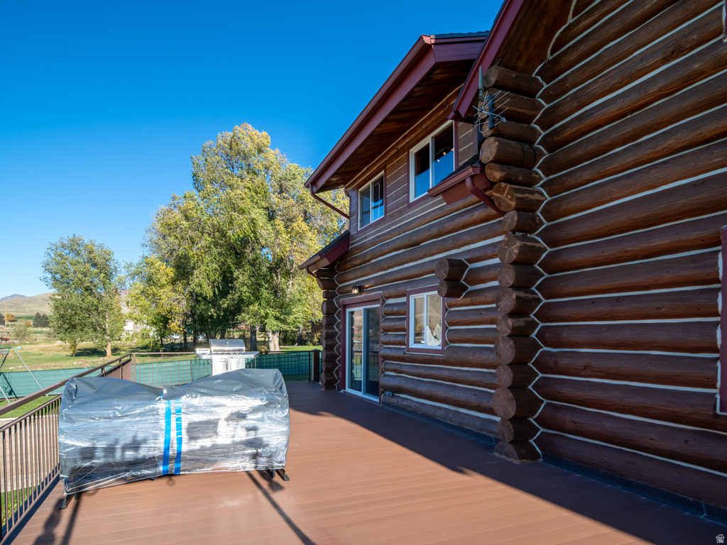 7768 E 1075 N Huntsville, UT 84317