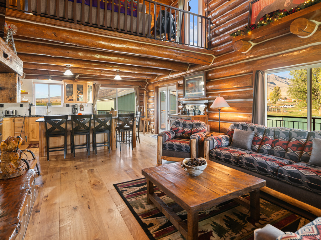 7768 E 1075 N Huntsville, UT 84317