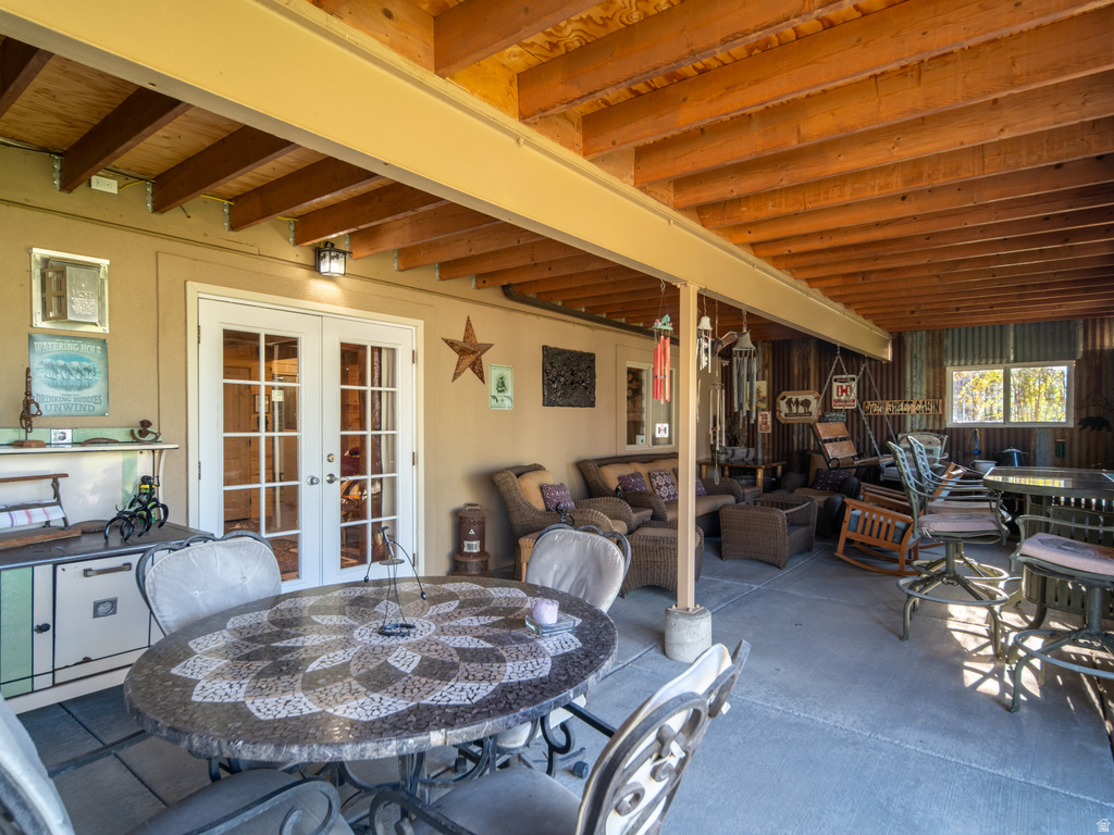 7768 E 1075 N Huntsville, UT 84317