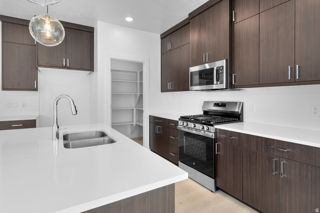 Photo 4 for MLS #2119952 at 2485 W 2950 North