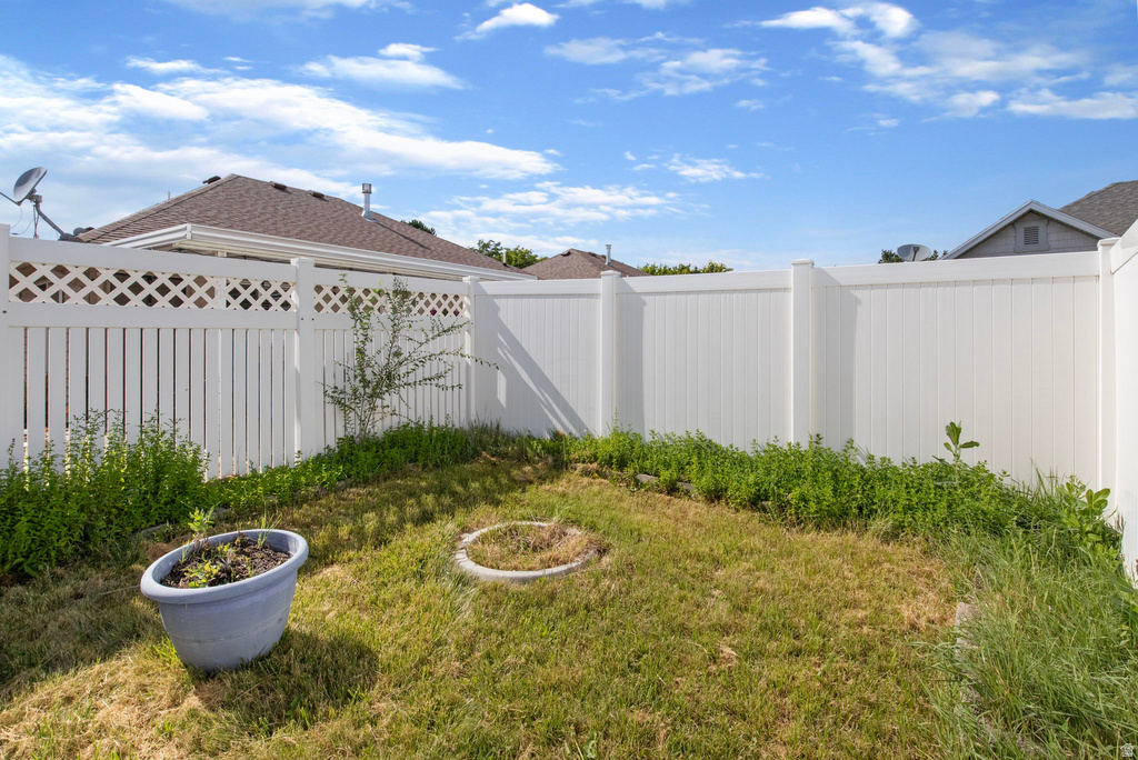 4593 PROMENADE DR Roy, UT 84067