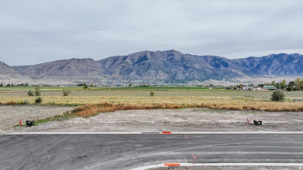 View photos for 10120 N 5020 W 10120 N 5020 W