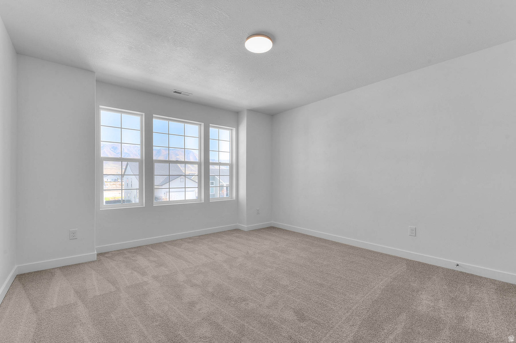 Photo 16 for MLS #2119959 at 5669 N Goldfinch Ln