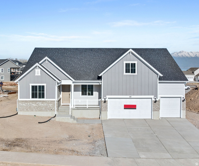 144 E HERON HILLS AVE #805 Saratoga Springs, UT 84045