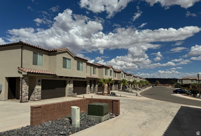 Photo 41 for MLS #2119964 at 1301 E Vista Roja Pl