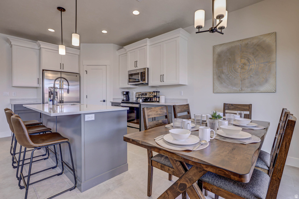 Photo 13 for MLS #2119964 at 1301 E Vista Roja Pl