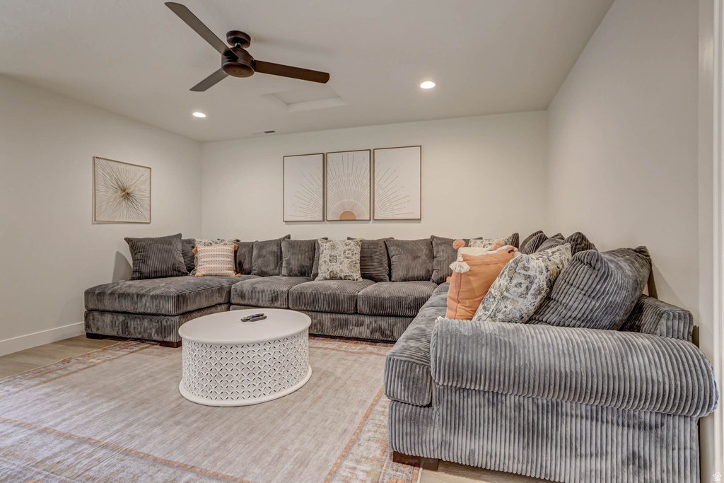 Photo 19 for MLS #2119964 at 1301 E Vista Roja Pl