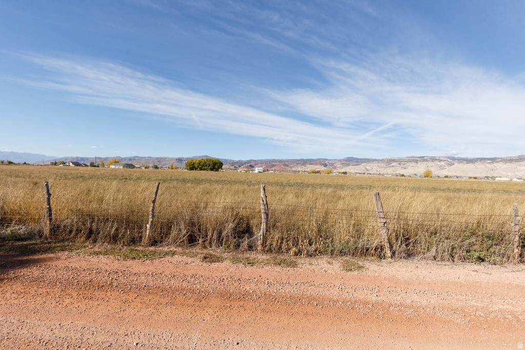 931 N 2270 E Richfield, UT 84701