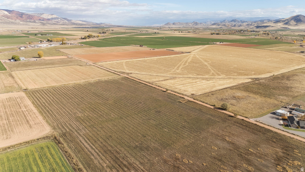 931 N 2270 E Richfield, UT 84701