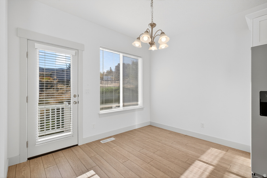 16436 S BULL SPRING LN Bluffdale, UT 84065