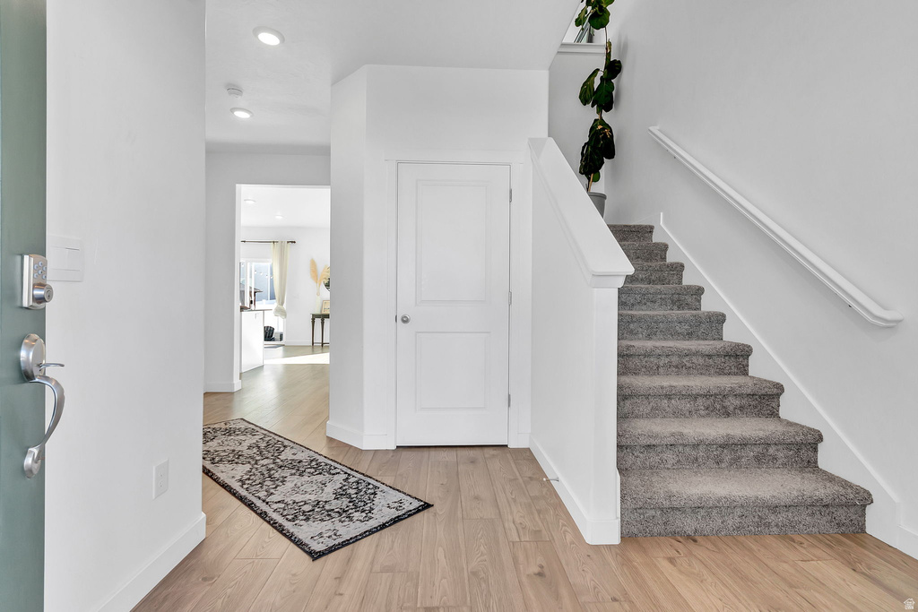 Photo 5 for MLS #2119969 at 1137 E Commodore Ln #43