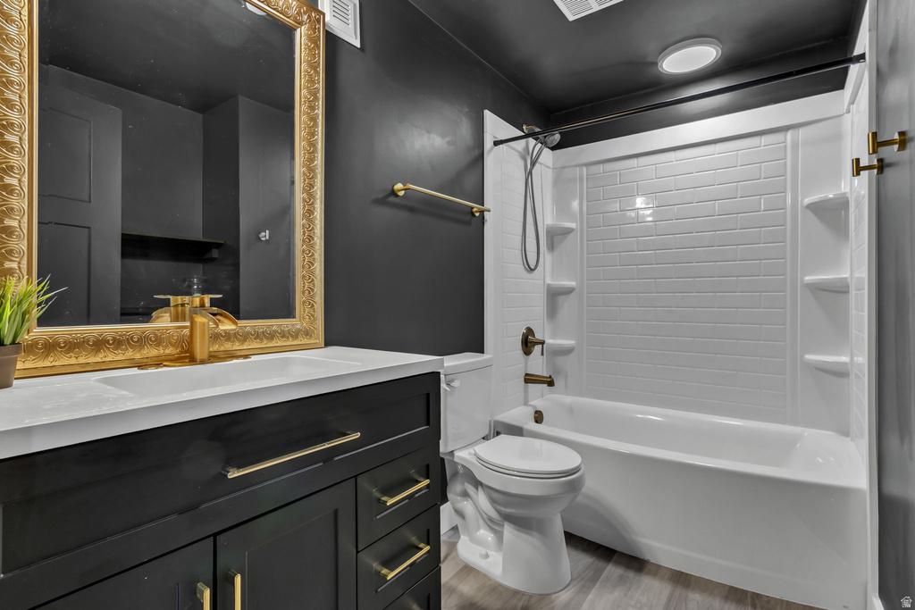 Photo 31 for MLS #2119969 at 1137 E Commodore Ln #43