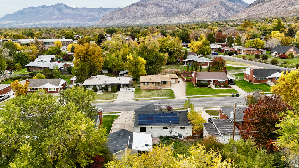 Photo 52 for MLS #2119976 at 835 E Franklin St