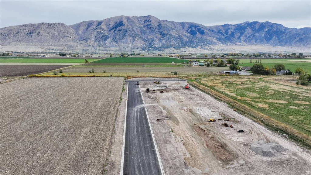 5069 W 10200 N Elwood, UT 84337