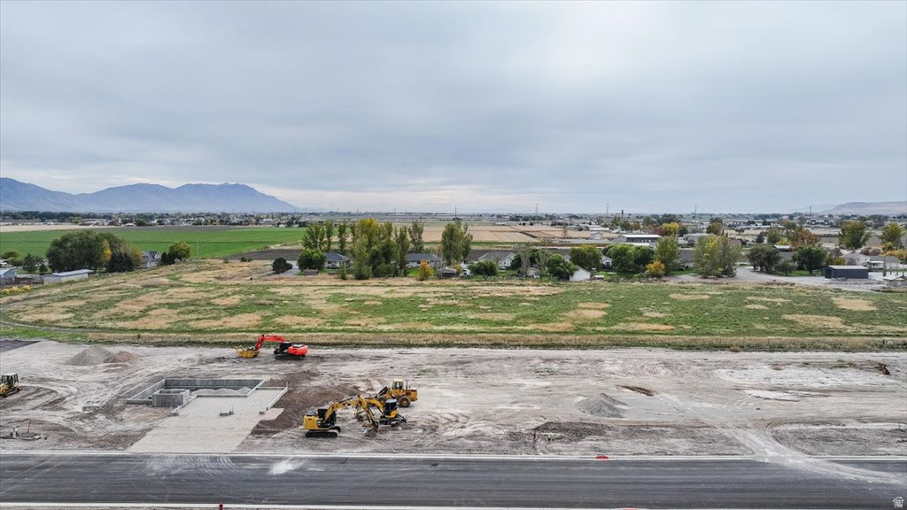 5069 W 10200 N Elwood, UT 84337