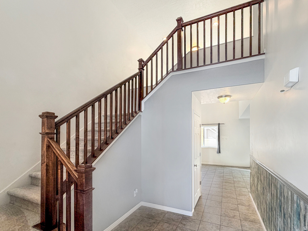 Photo 7 for MLS #2119999 at 920 W Stonehaven Dr