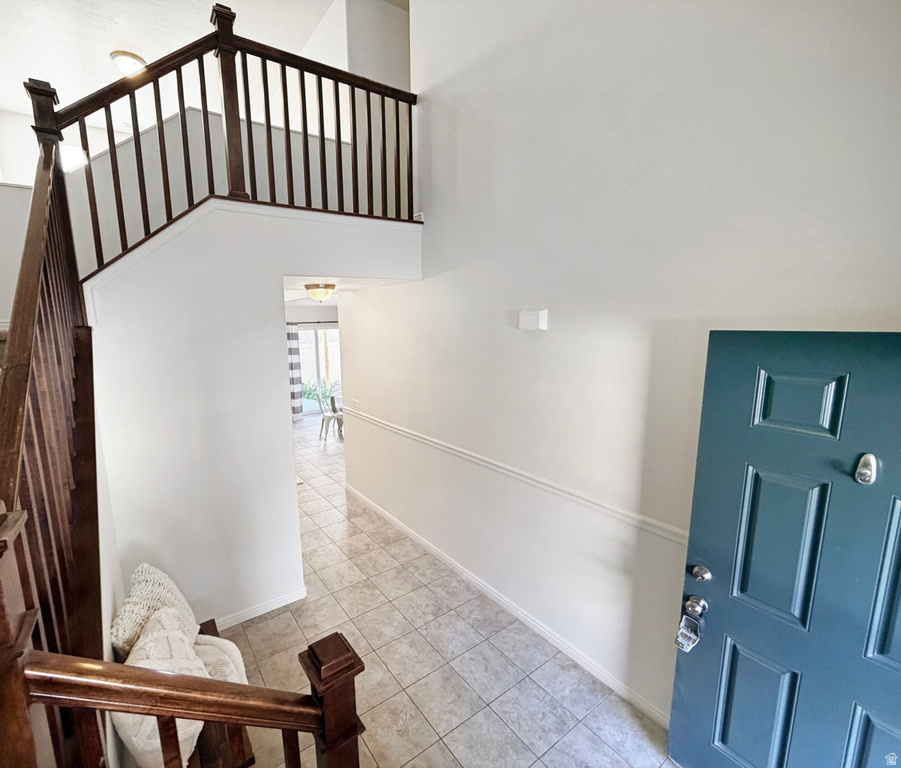 920 W STONEHAVEN DR North Salt Lake, UT 84054