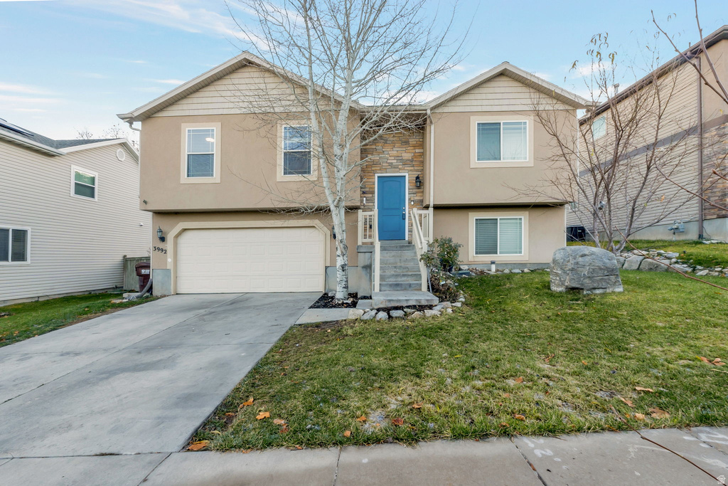 3992 E OFALLONS WAY Eagle Mountain, UT 84005
