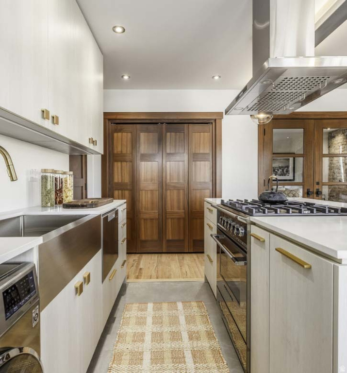 Photo 6 for MLS #2120009 at 155 E 2nd Ave