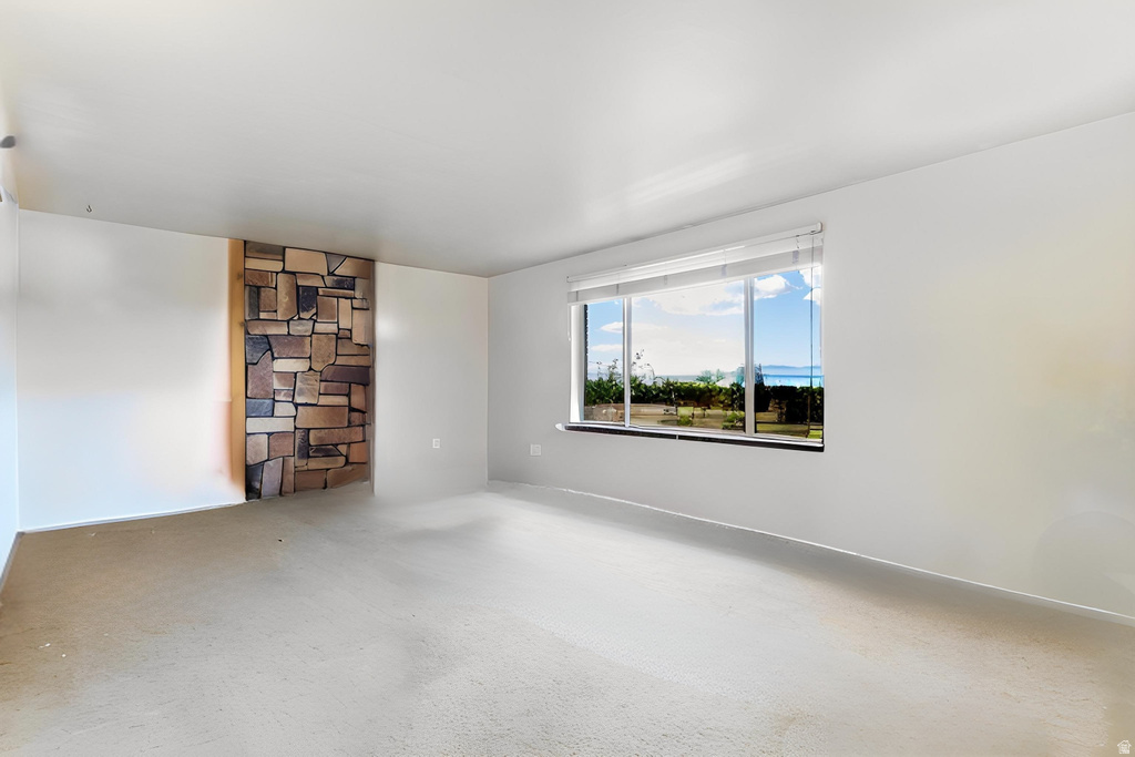 275 E 100 S Willard, UT 84340