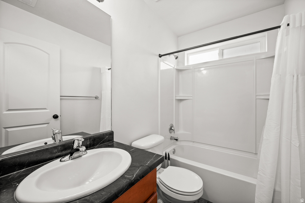 3528 S FINCH ST Syracuse, UT 84075