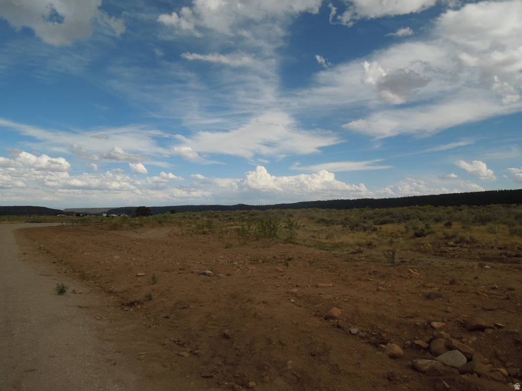 2 S STONE RD La Sal, UT 84530