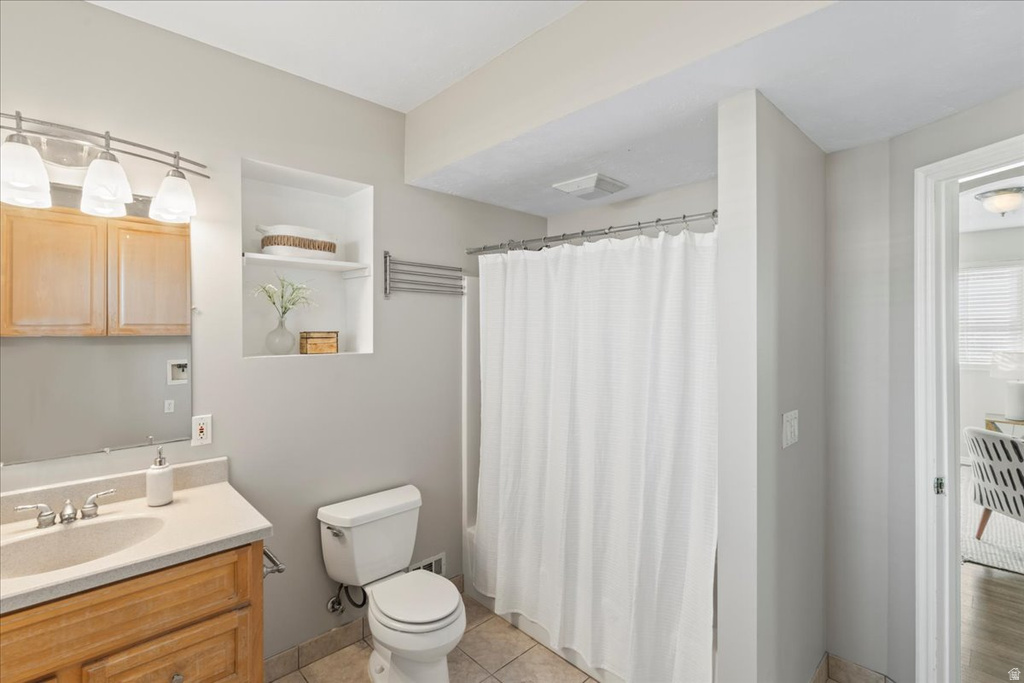 6647 W HERDON WAY West Valley City, UT 84128