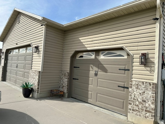 647 E 980 N Tooele, UT 84074