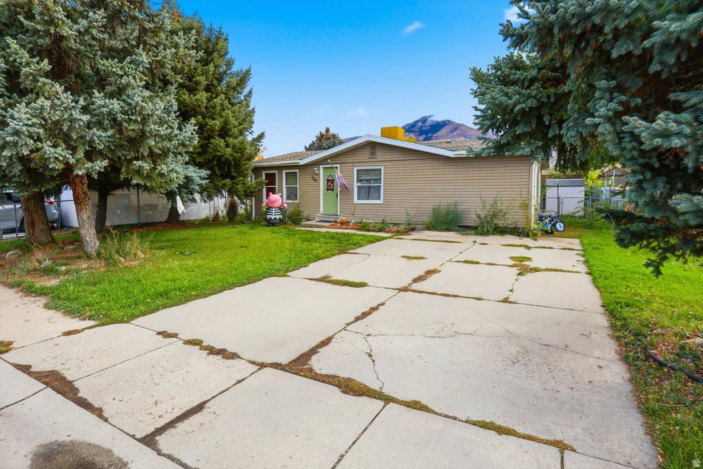 386 N MARLETTE DR Ogden, UT 84404