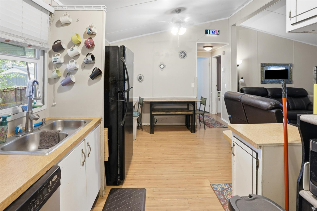 386 N MARLETTE DR Ogden, UT 84404