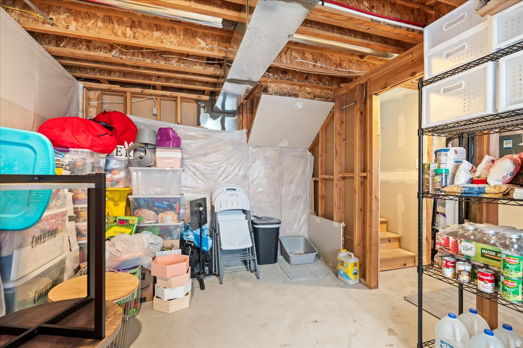 6087 W STILLRIDGE DR West Valley City, UT 84128