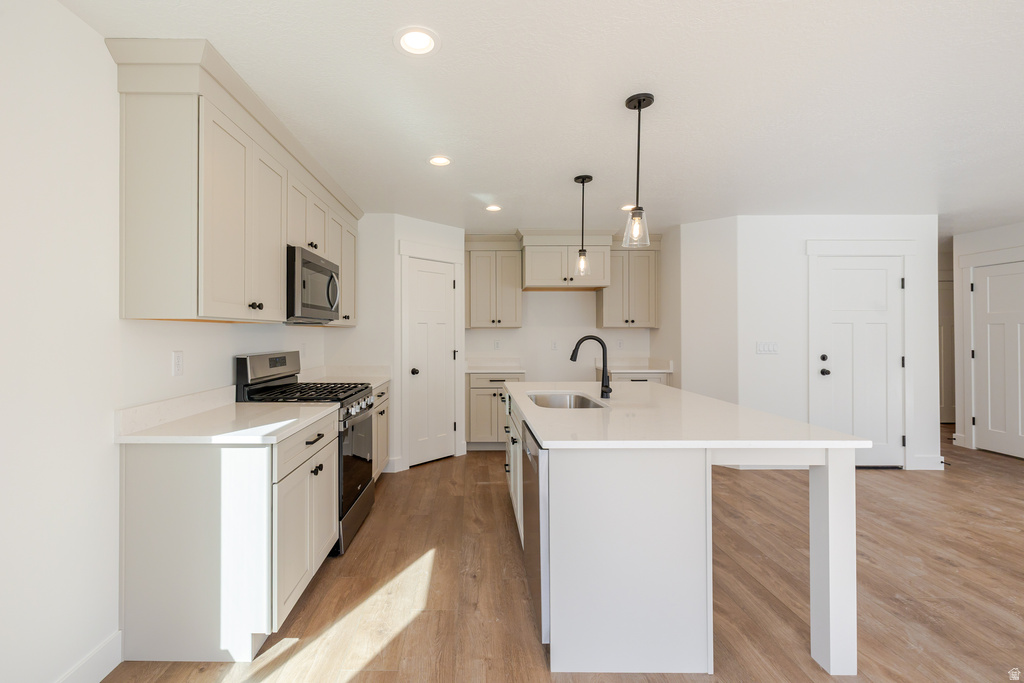 3959 W 1000 N Lehi, UT 84048