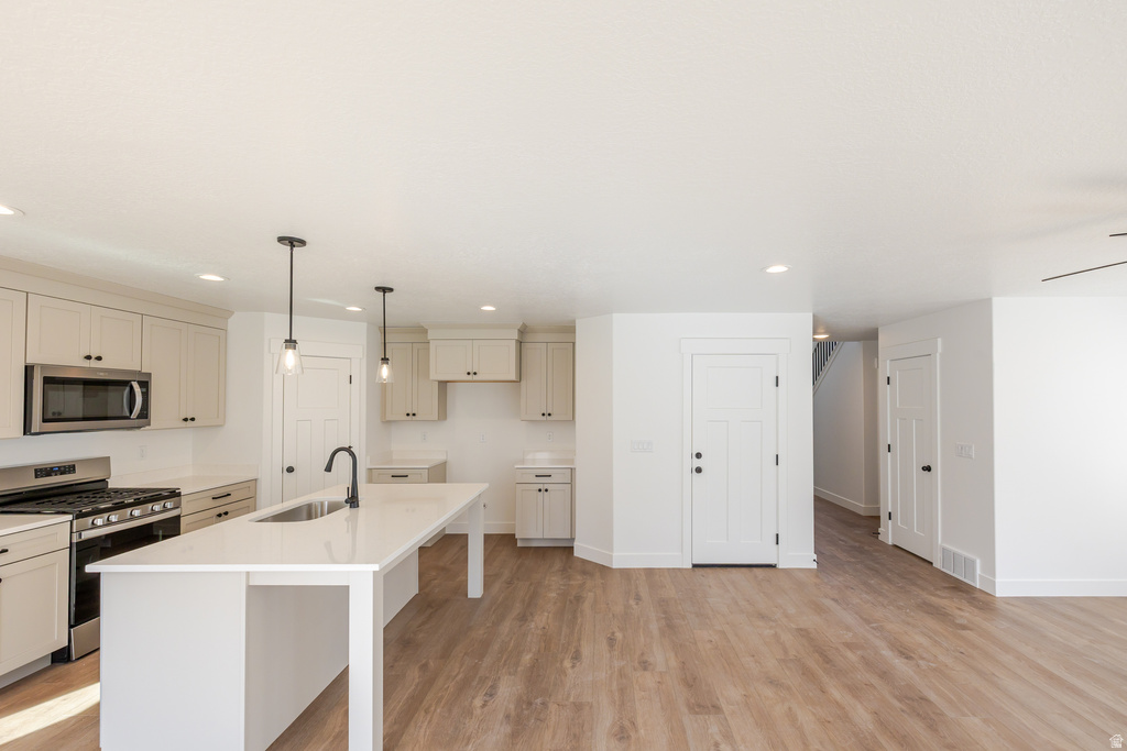 3959 W 1000 N Lehi, UT 84048