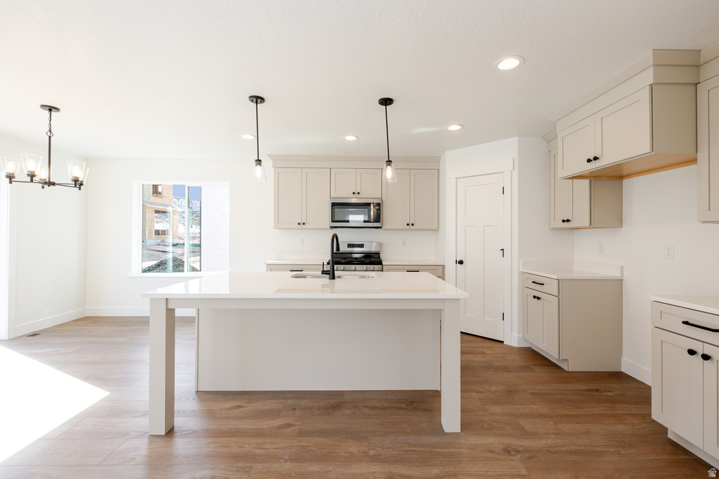 3959 W 1000 N Lehi, UT 84048