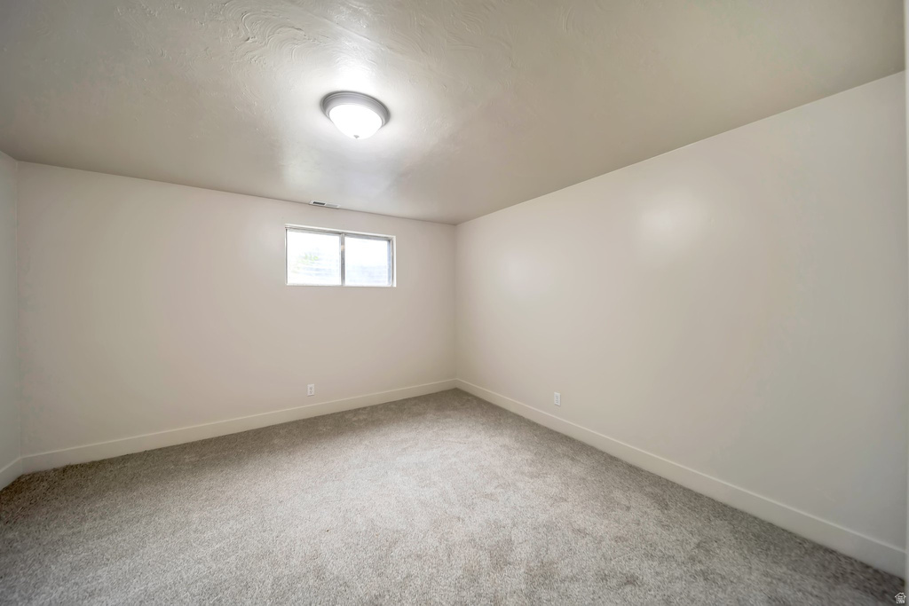 9294 S 2700 W West Jordan, UT 84088