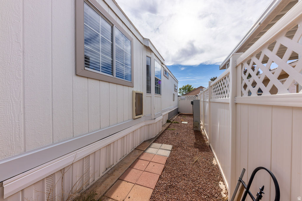 Photo 18 for MLS #2120092 at 2990 E Riverside Dr #117