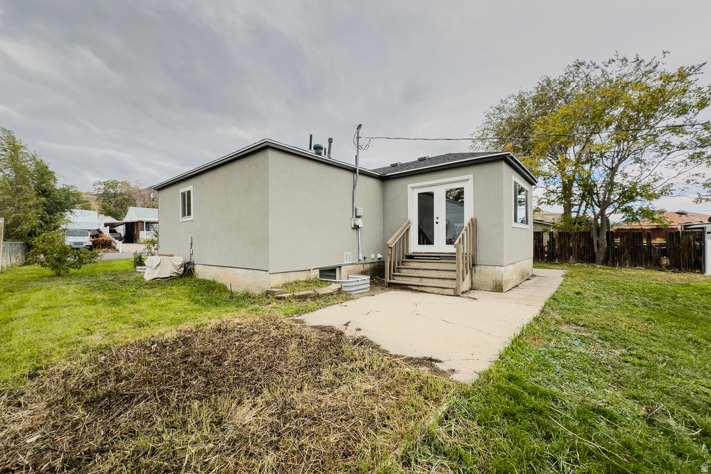 8696 W HELEN DR Magna, UT 84044