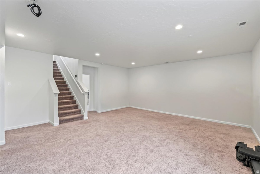 1887 E ROCK HOLLOW RD Lake Point, UT 84074