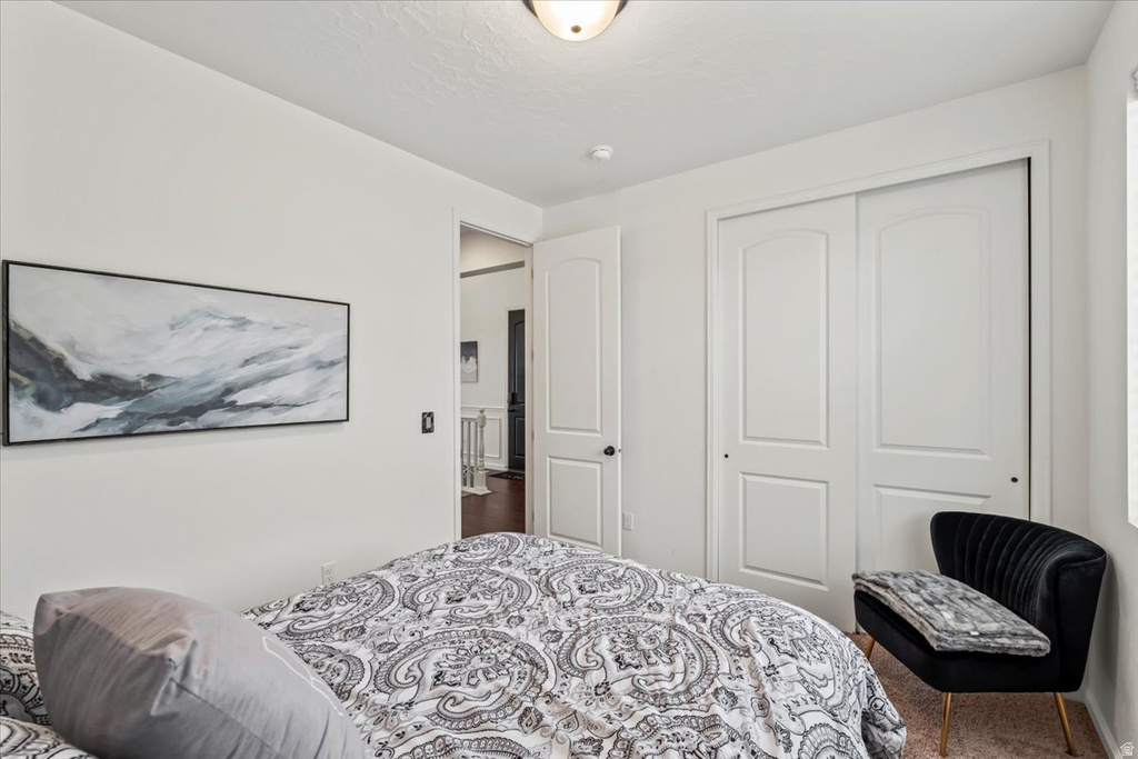 1887 E ROCK HOLLOW RD Lake Point, UT 84074