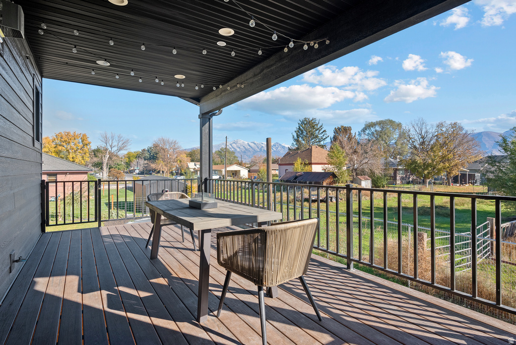 453 S 230 W Lehi, UT 84043