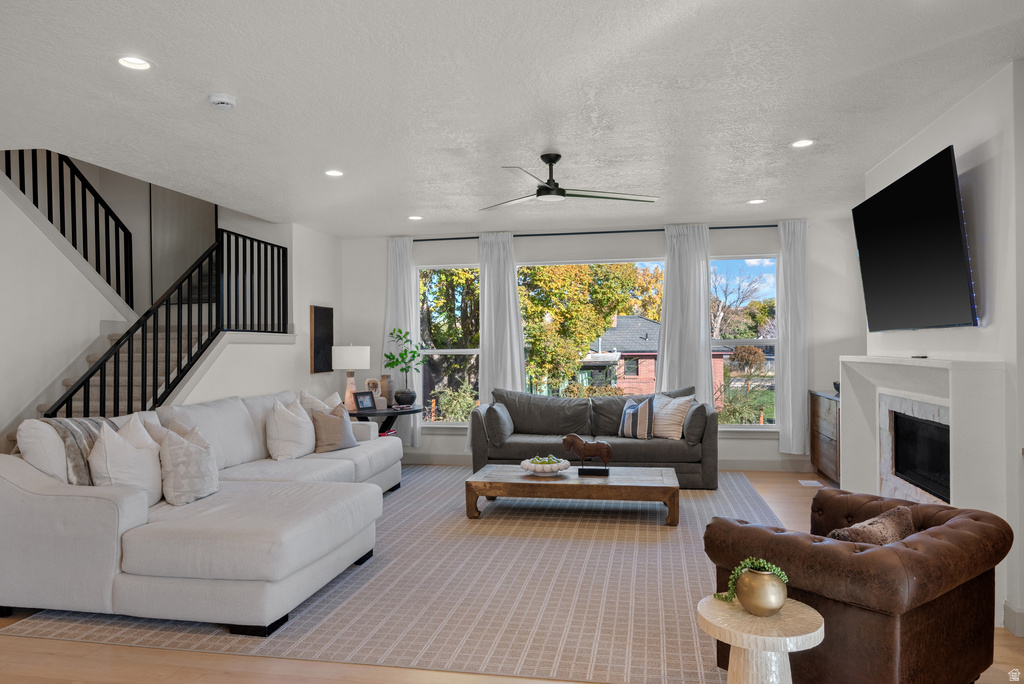 453 S 230 W Lehi, UT 84043