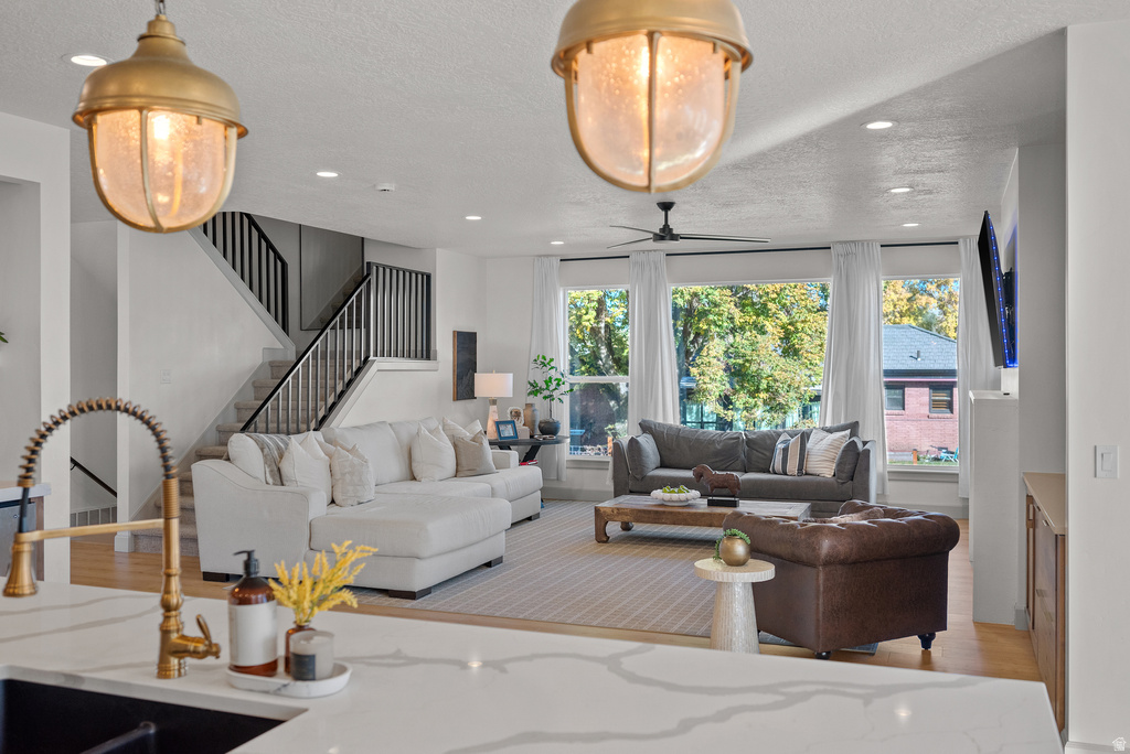 453 S 230 W Lehi, UT 84043