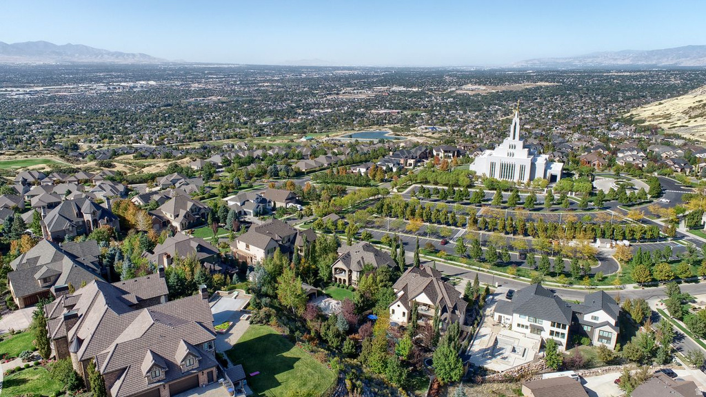 1826 E GRAY FOX DR Draper, UT 84020