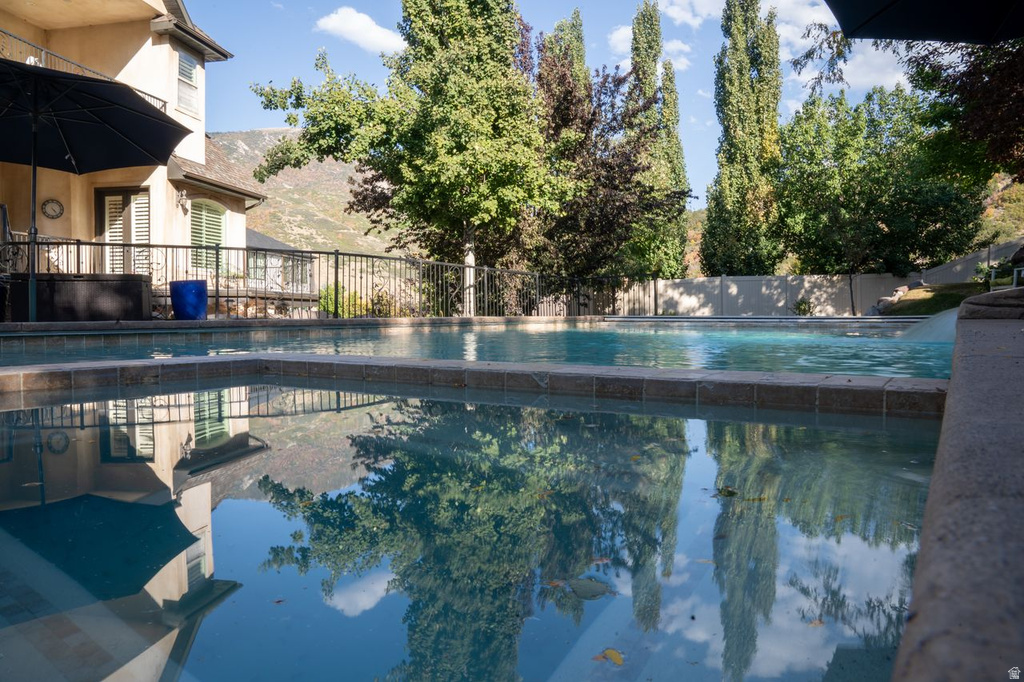 1826 E GRAY FOX DR Draper, UT 84020