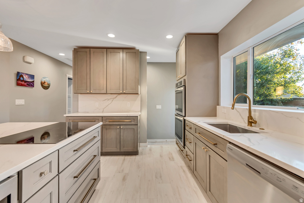 Photo 6 for MLS #2120128 at 1170 E Sierra Way