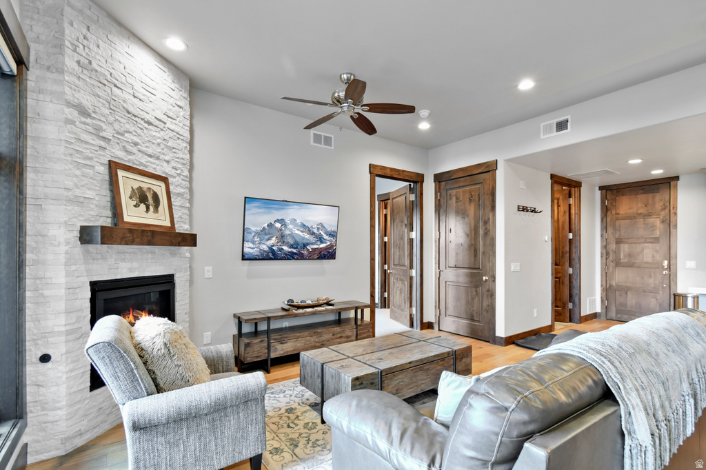 3793 BLACKSTONE DR #2H Park City, UT 84098